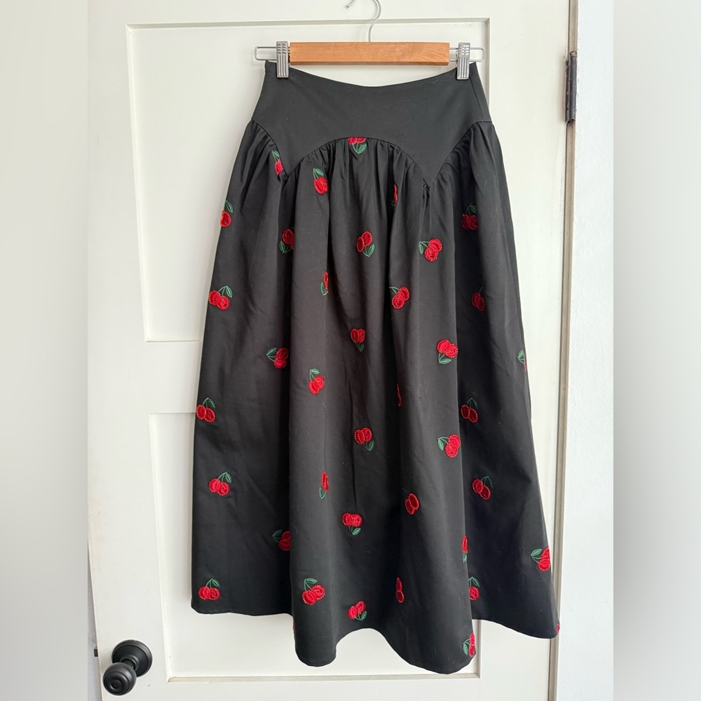 Anthropologie Avec Les Filles Cherry Appliqué Midi Skirt